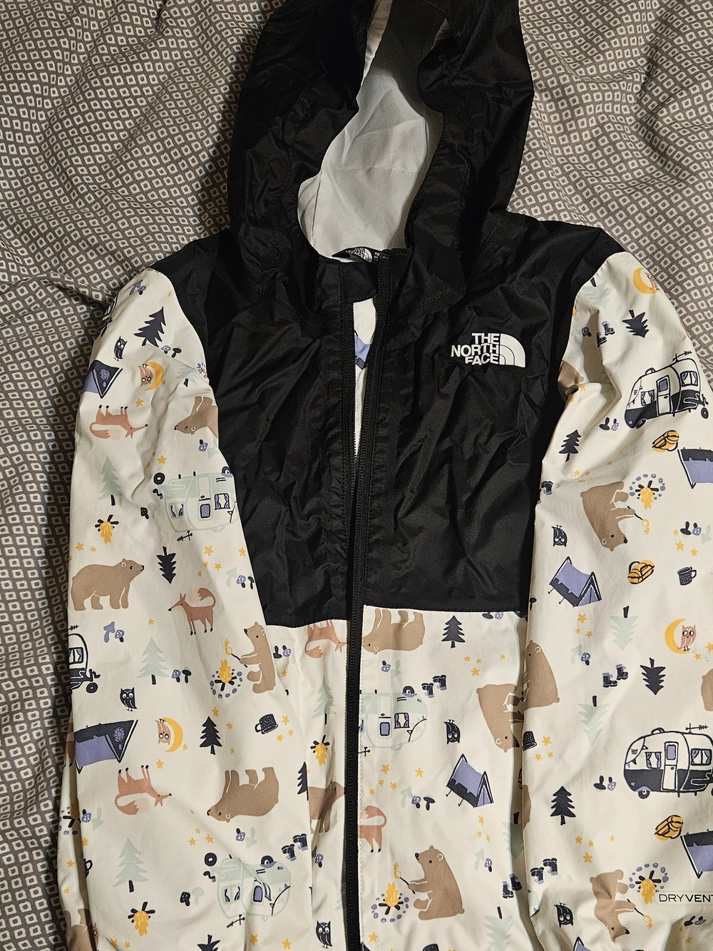 The North Face Black & Cream Kids' Hooded Jacket with Nature Print